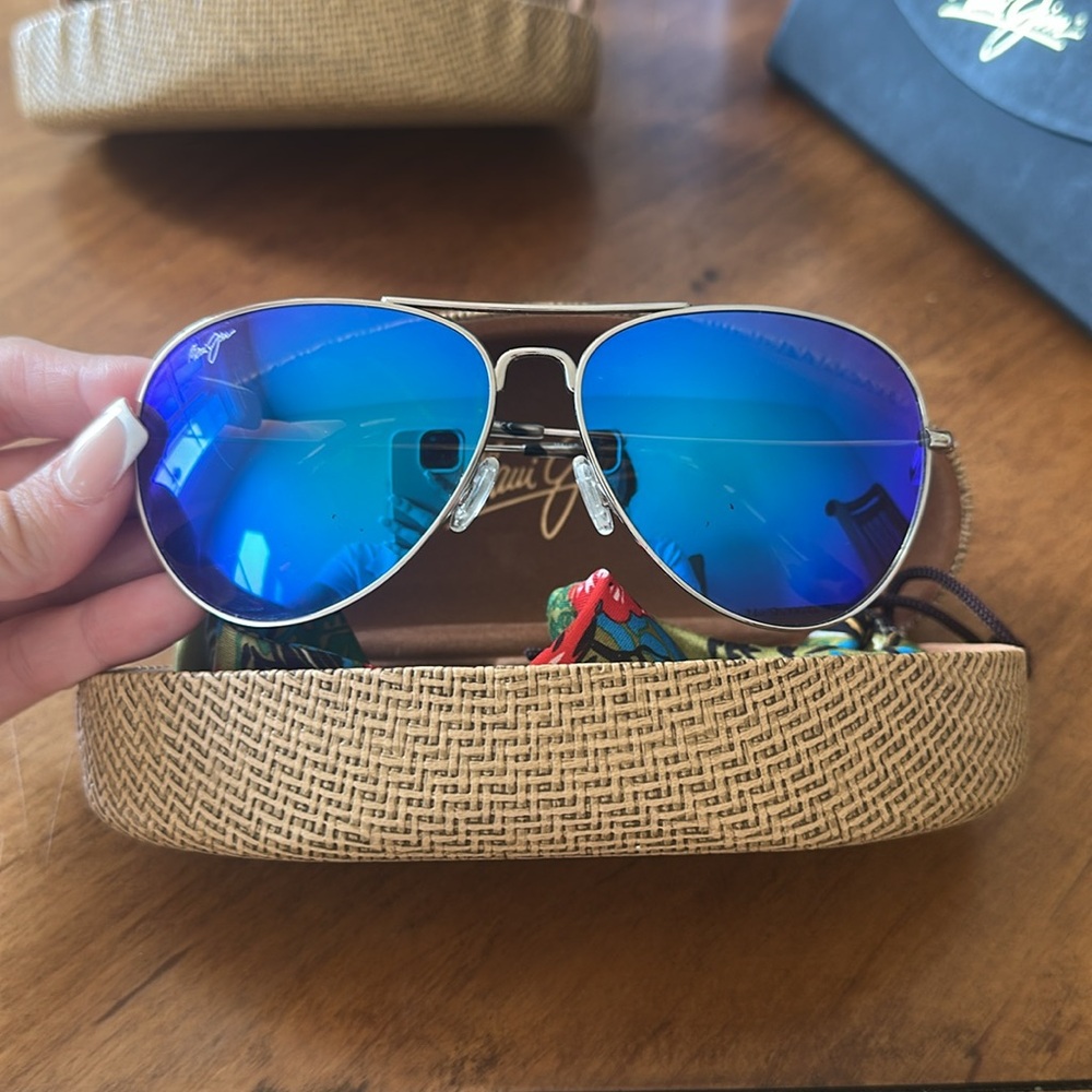 Maui Jim Mavericks Aviator Sunglasses - Silver/Blue Hawaii B264-17